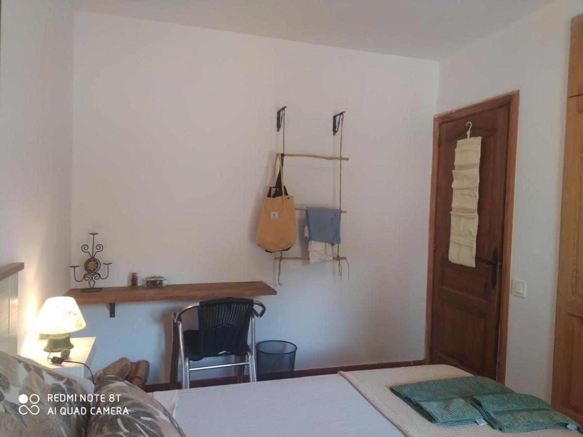 Habitacion Privada En Casa Particular, Montana Olesa de Bonesvalls Luaran gambar