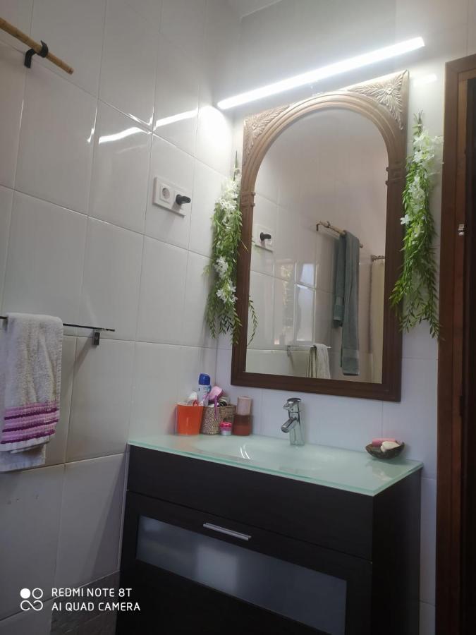 Habitacion Privada En Casa Particular, Montana Olesa de Bonesvalls Luaran gambar