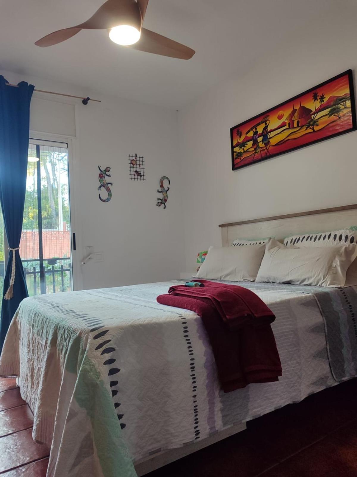 Habitacion Privada En Casa Particular, Montana Olesa de Bonesvalls Luaran gambar