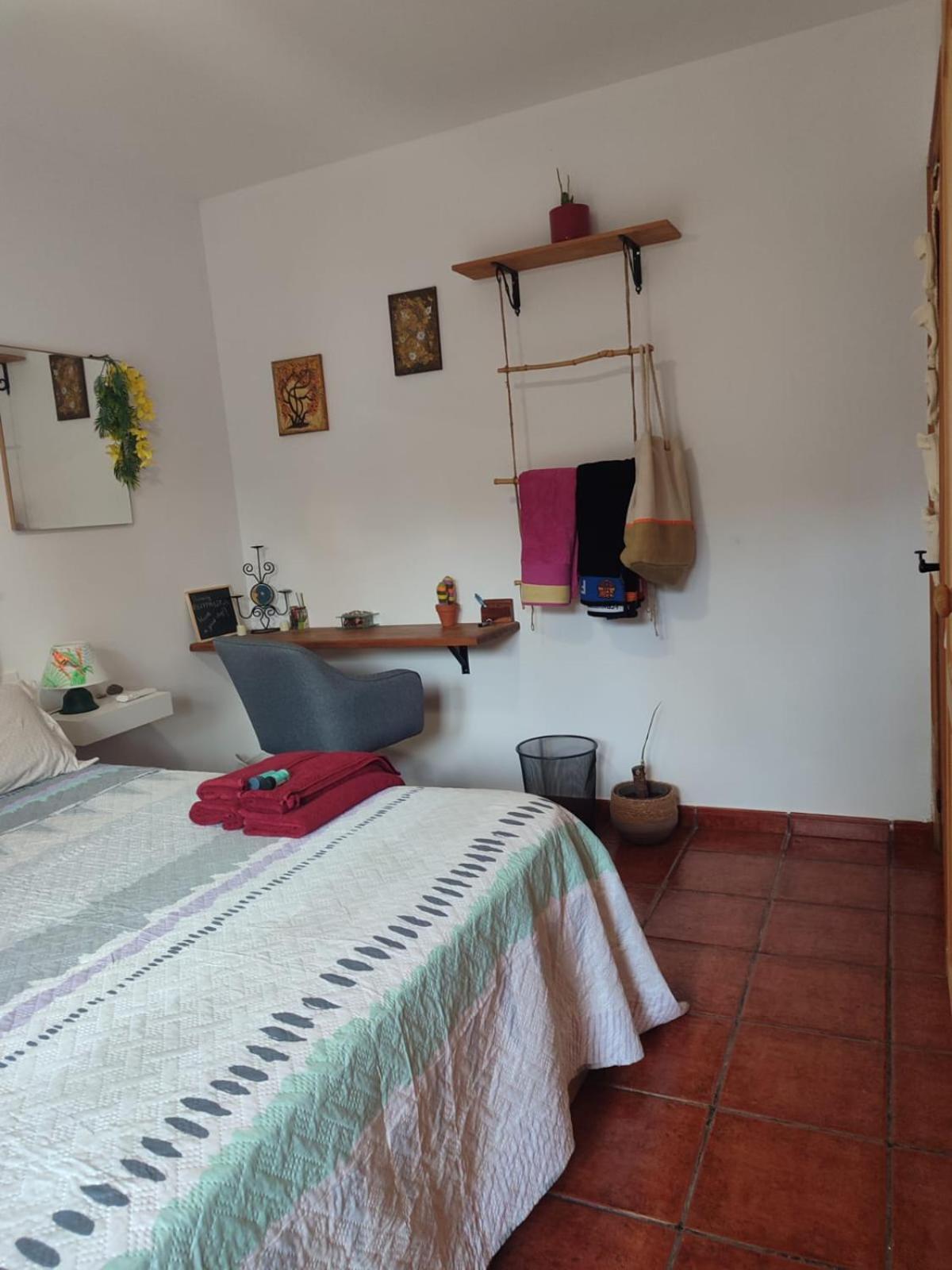 Habitacion Privada En Casa Particular, Montana Olesa de Bonesvalls Luaran gambar
